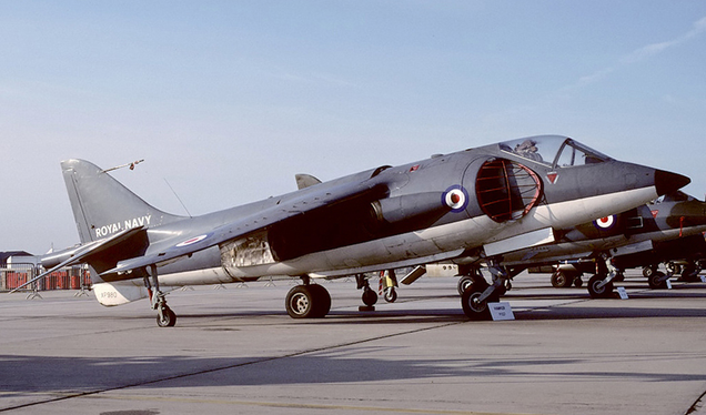 Illustration for article titled This Date in Aviation History: November 19 - November 22
